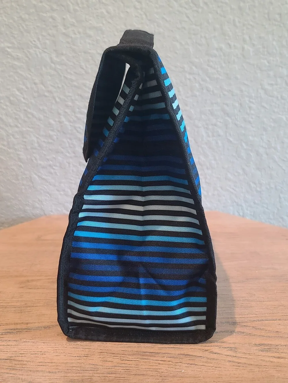 PackIt Freezable Blue Striped Lunch Bag Foldable Polycanvas Reusable Lunch Sack